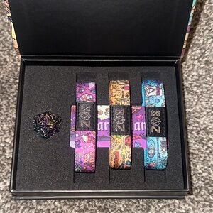 Zox Choose Your Character Volume 3 - Set of 3 Wristbands and 20 Sided Dice - NEW